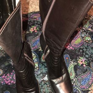 VINTAGE DARK BROWN LEATHER RIDING BOOTS 👢